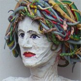 <p><strong>Medusa</strong>  Lindenholz, Assemblage, Höhe 150 cm 2005</p>